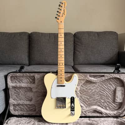 2012 Fender American Special Telecaster Olympic White with Fender Deluxe Hard Case image 3