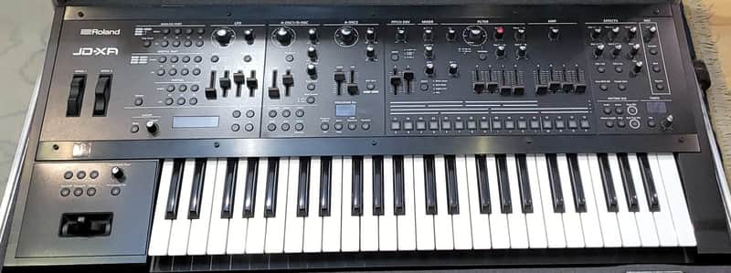 Roland JD-Xa 49-Key Analog/Digital Crossover Synthesizer 2015 - Present - Black