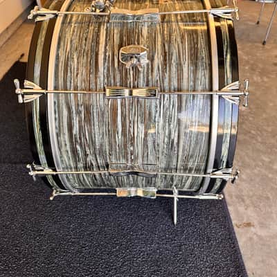 Ludwig Deluxe Club Date Drums 1963 - Blue Oyster Pearl image 11