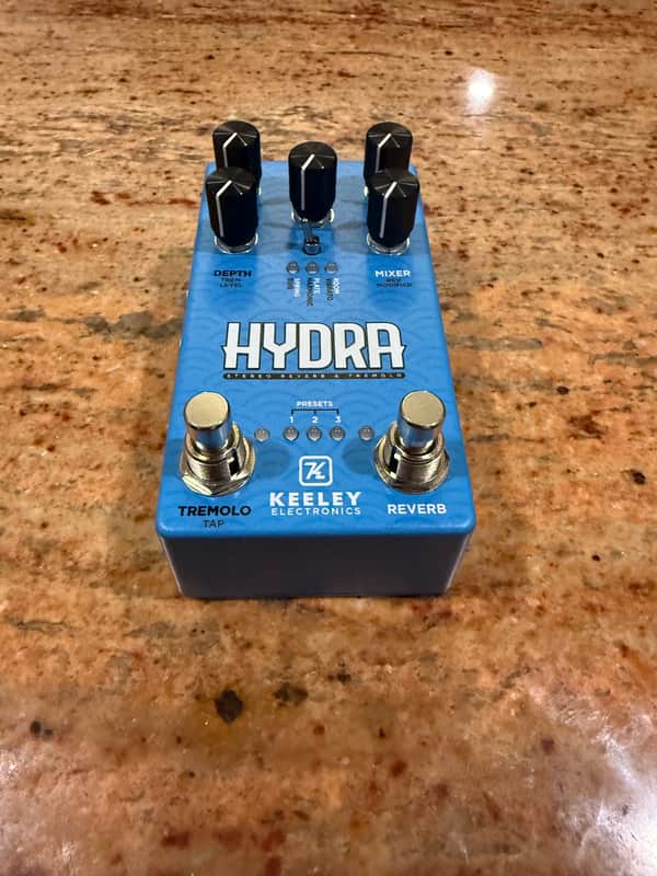Keeley Hydra Stereo Reverb & Tremolo
