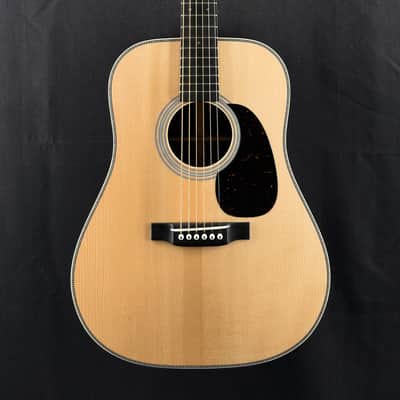 Martin D-28 Authentic 1937 with VTS Top image 3