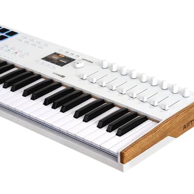 Arturia KeyLab 49 mk3 49-Key MIDI Keyboard Controller - White image 3