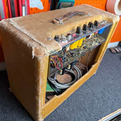 1959 Fender Vibrolux 5F11 Tweed – Original Iron, Astron Signal Caps image 5