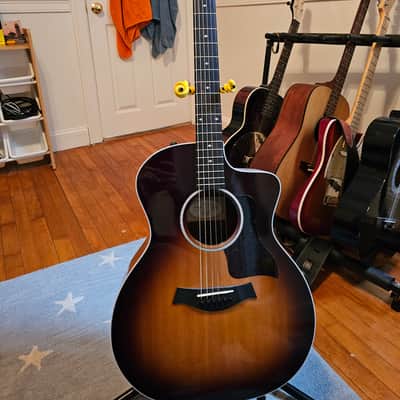 Taylor 214ce-SB DLX with ES2 Electronics 2014 - 2015 - Sunburst image 1