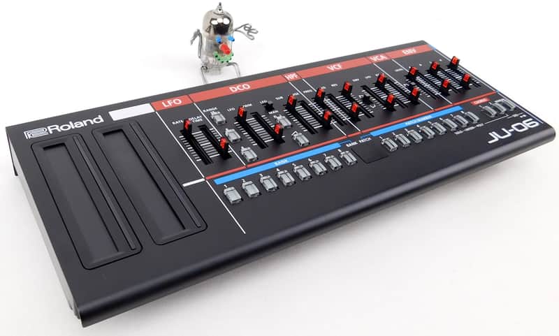 Roland JU-06 Boutique Synthesizer Juno-106 +Fast Neuwertig + OVP+ 1,5J Garantie