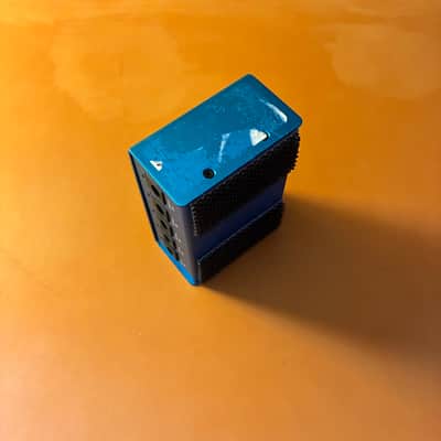 Strymon Ojai 5-Output Compact High Current DC Power Supply 2016 - Present - Blue image 5