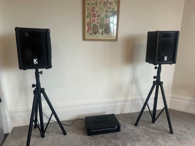 Kustom KPM4060 4-Channel Mixer Amplifier (60W) with Kustom Speakers + Stands, Microphone and Cables - PA System Package image 1