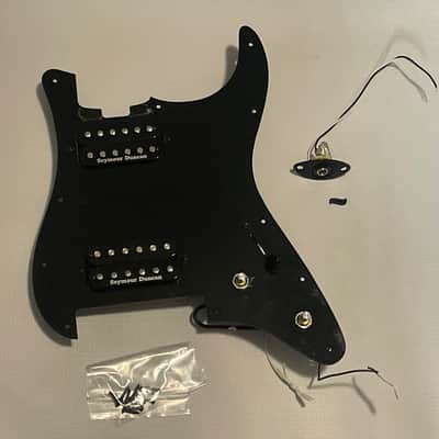 2020's Charvel Pro Mod So Cal Loaded HH Pickguard 11 Screw 1 Ply Seymour Duncan SH6N TB6