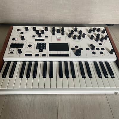 Modal Electronics 001 Hybrid Digital / Analog 2-Voice Synth in mint condition image 2