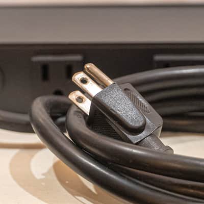 Furman M-8X2 Power Conditioner – 8-Outlet Rackmount Surge Protector – 1U image 6