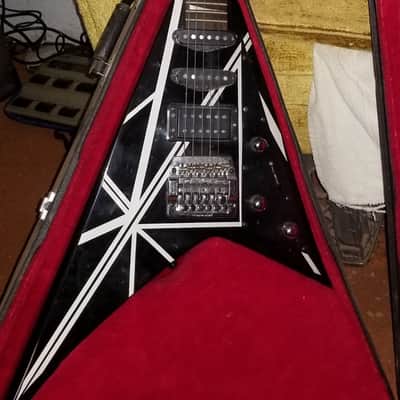 (ON SALE FAST SELL DEAL! $700)Randy Rhodes/Eddie Van Halen Flying V image 3
