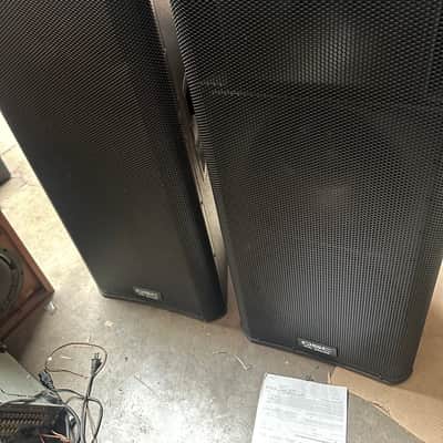 QSC KW153 3-Way 1000-Watt 15" Active Loudspeaker 2010s - Black image 12