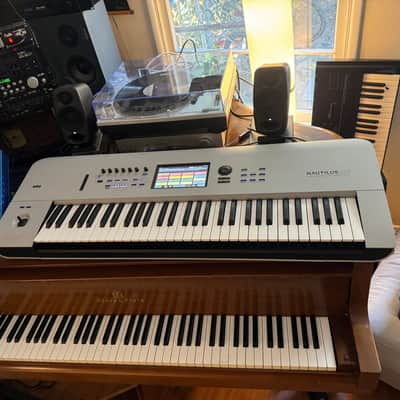 Korg Nautilus 61 AT Limited Edition Gray Workstation Synthesizer