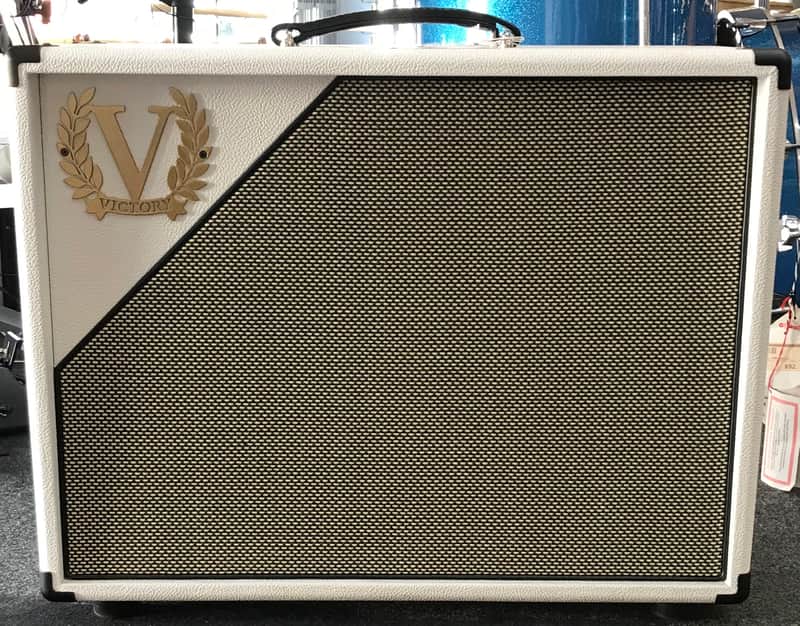 Victory Amps V112WW-65 Wide Body 1x12 Speaker Cabinet  White image 1