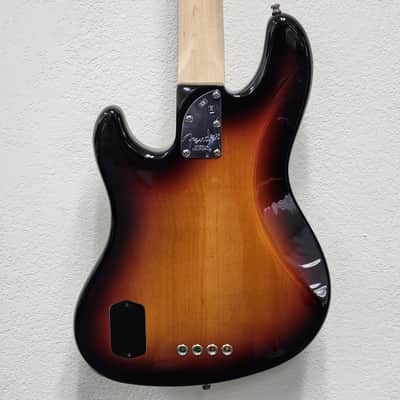 Fender American Deluxe Jazz Bass with Rosewood Fretboard 2002 - 2008 - 3 Color-Sun burst image 2