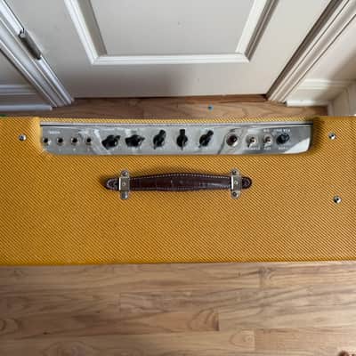 Fender '57 Twin-Amp Reissue 40-Watt 2x12" Guitar Combo 2004 - 2011 - Lacquered Tweed image 4