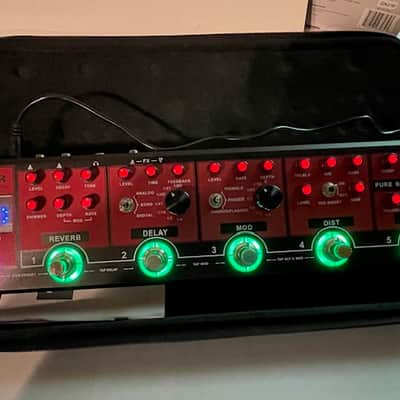 Mooer Red Truck 2020s - Red image 1