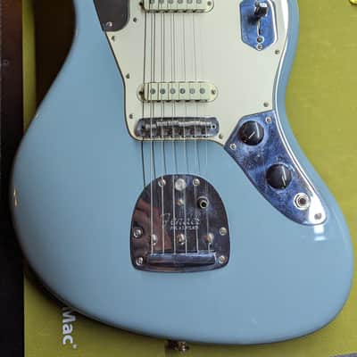 2017 - 2019 Fender American Professional Jaguar with Maple Fretboard - Sonic Grey image 2