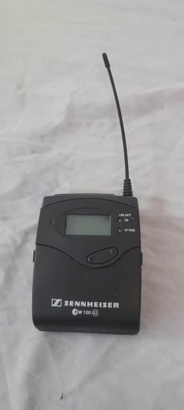 Sennheiser SK 100 G4 Wireless Bodypack Transmitter (G-Band: 566-608 MHz) 2010s - Black image 1