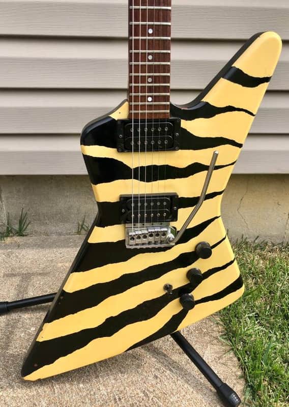 For the Motley Crue Fan Tribute USA Hamer Blitz 83 The Dirt Mick Mars CRUE image 1