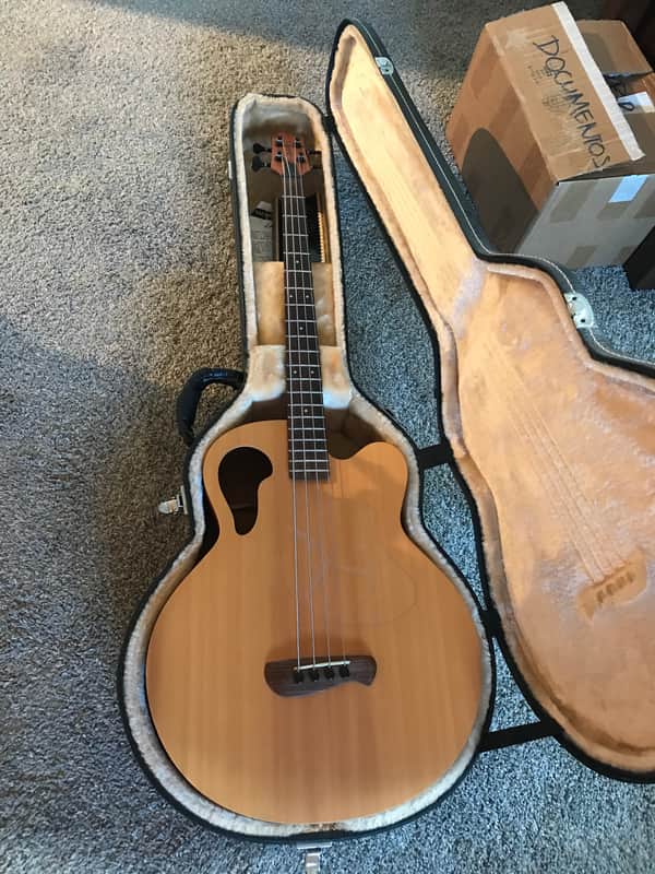 Tacoma Thunderchief CB10C Natural image 1