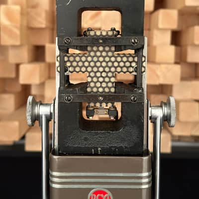 Vintage RCA 44-BX Ribbon Microphone. Excellent, new ribbon! RCA44BX 44BX 44 BX image 11
