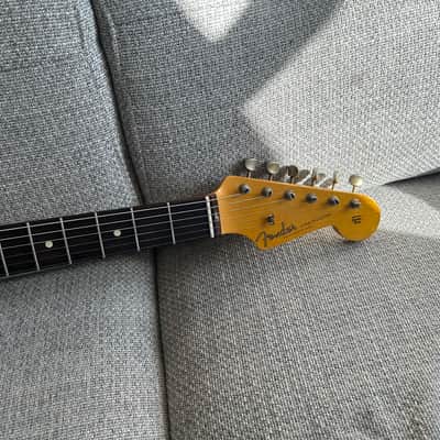 Fender Custom Shop 1960s Stratocaster Partscaster Relic 2020s Charcoal Frost Metallic image 4