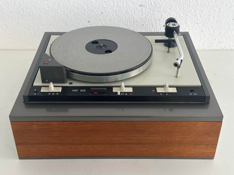 EMT 928 Plattenspieler / Turntable image 1