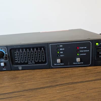 Focusrite OctoPre MkII 8 Channel Microphone Preamp image 3