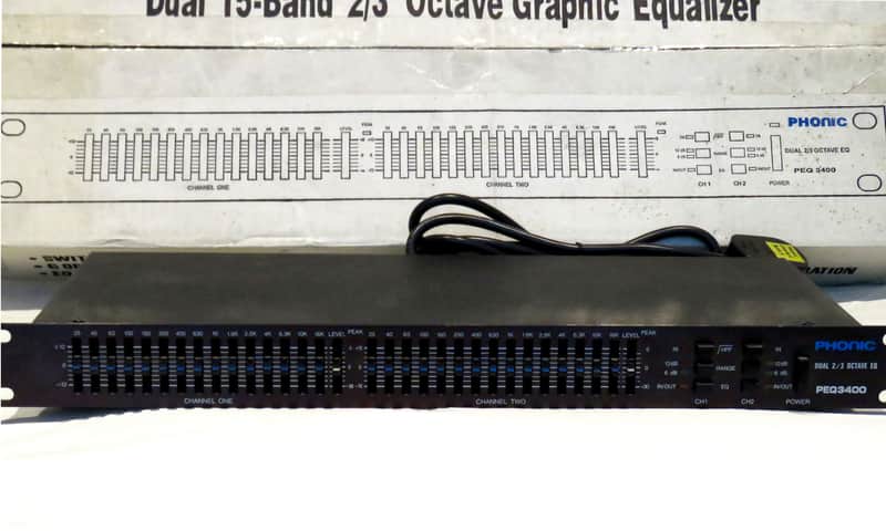 Phonic PEQ3400 Dual 15-Band 2/3 Octave Graphic Equaliser Early 2000s - Black image 1