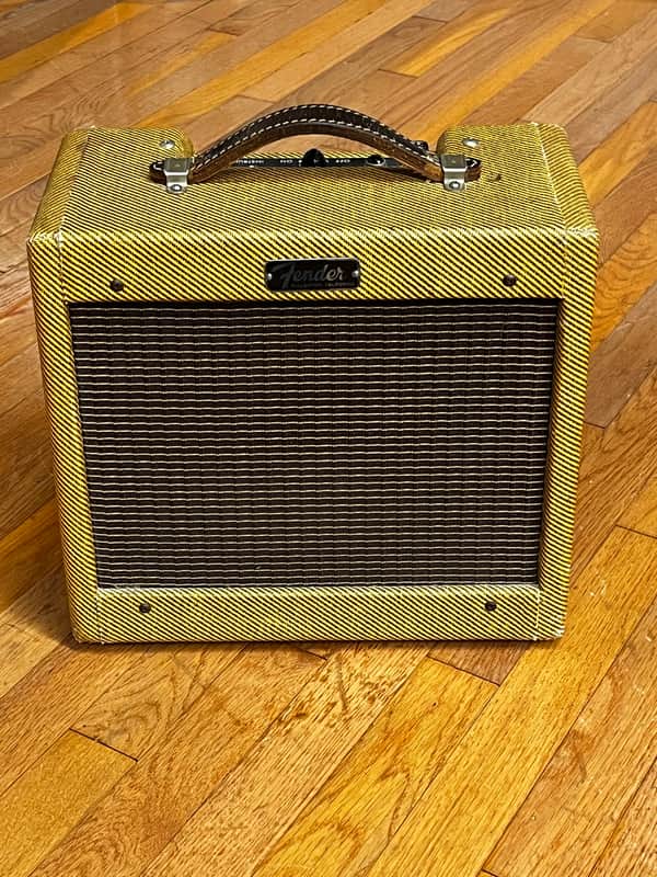 Fender Champ 5F1 Narrow Panel 1962 image 1
