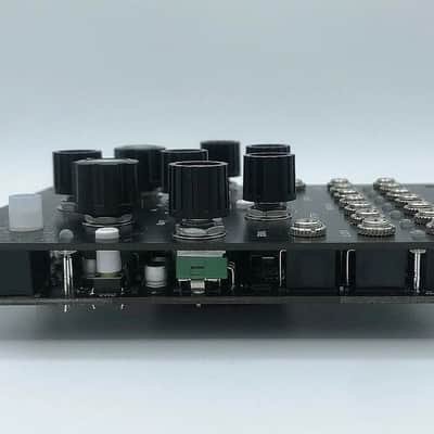 Mutable Instruments Marbles Eurorack Synth Module image 4
