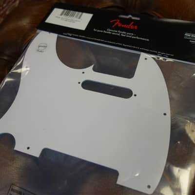 Fender Pickguard, Telecaster®, 8-Hole Mount, White Pearl, 4-Ply image 2