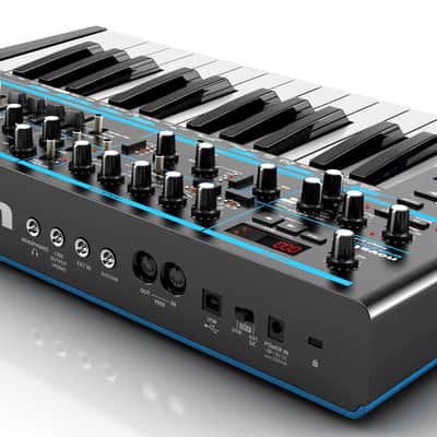Novation Bass Station ll Analog Synthesizer Keyboard, 25-Key image 4