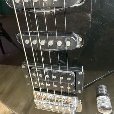 Squier II Standard Stratocaster with Maple Fretboard (Made in Korea) 1989 - 1992 - Black image 5