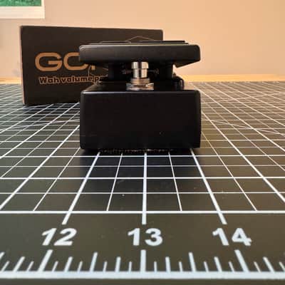 Gokko GK-64 Mini Wah and Volume Pedal 2024 - Black image 3