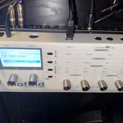 Waldorf Blofeld Desktop Synthesizer 2007 - Present - White image 3
