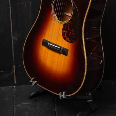 Larrivee SD-50 SH 2004 12-Fret Gloss Sunburst image 5