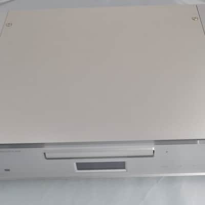 Technics SL-C700 CD Player Silver £850 when NEW, £415 Here USED image 5
