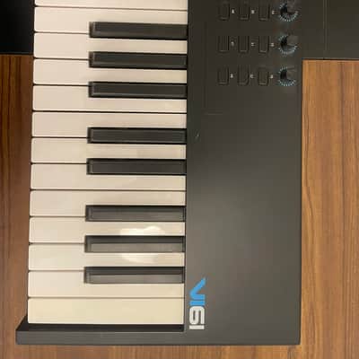 Alesis VI61 USB MIDI Keyboard / Pad Controller 2010s - Black, with Stand and Sustain Pedal image 4