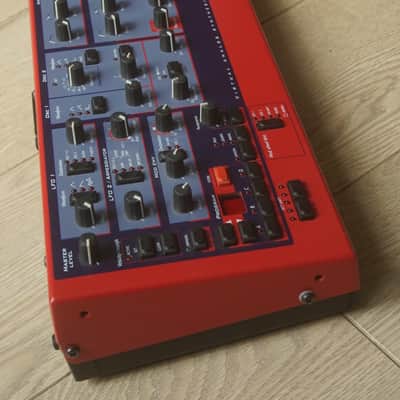 Nord Lead Rack Rackmount Virtual Analog Synthesizer 1995 - 1997 - Red image 4