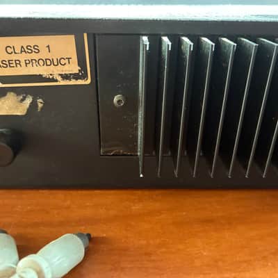 Philips CD-304 1980s - Silver with TDA1540 chips! image 16