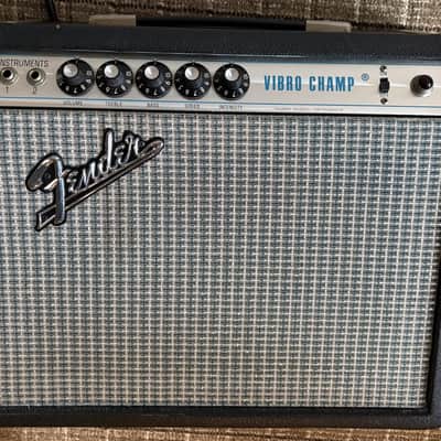 Fender Vibro Champ 6-Watt 1x8" Guitar Combo 1972 - Silverface - Very Good Condition image 2