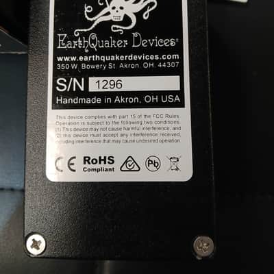 **RARE **EarthQuaker Devices hizumitas fuzz sustainer - reverse Black and White imagen 3