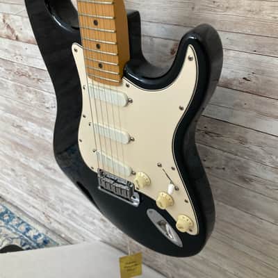 Used Fender Strat Plus Deluxe with Maple Fretboard image 5