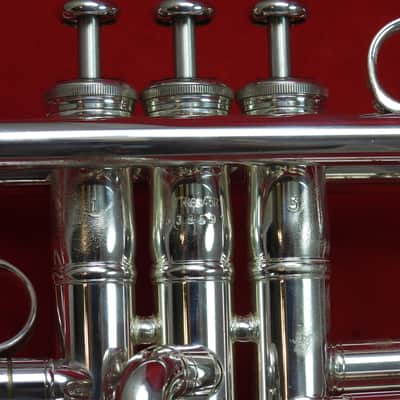 Yamaha YTR-8345R Gen II Xeno Bb Trumpet 2020 - Yellow Brass/Silver Plated image 3