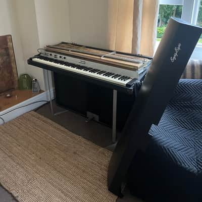 Rhodes Suitcase Piano 88-Key Electric Piano 1975 - 1979 - Black Rounded Top image 2