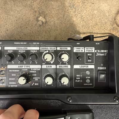Boss Cube Street II 2-Channel 10-Watt 2x6.5" Battery-Powered Guitar Combo 2021 - Present - Black image 4