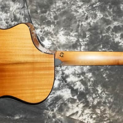 Breedlove Oregon Concert Sahara CE Limited Edition 2024 - Sahara image 6
