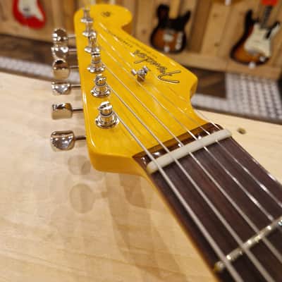FENDER American Vintage II 1961 Stratocaster, Rosewood Fingerboard, Olympic White image 11
